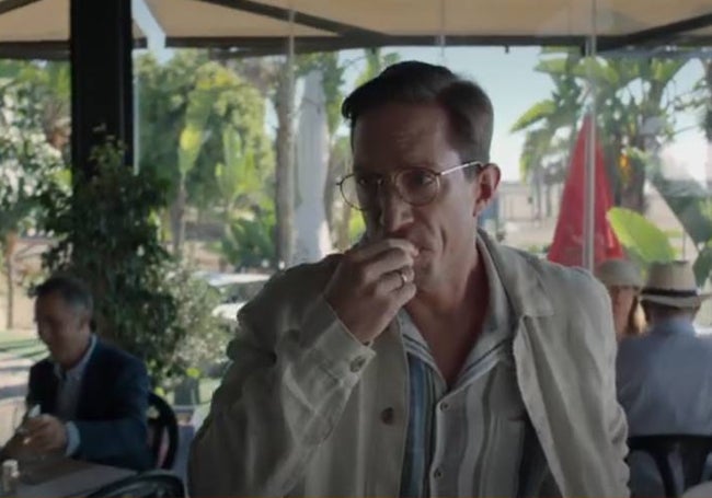 Ken Appledorn, en una escena rodada en el merendero El Pollo de Benajarafe.